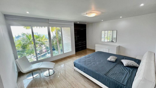 Vende O Alquila Town House Terrazas De La Viña. Lino Juvinao