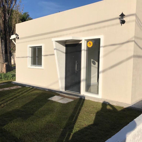 Imagen 3 de 12 de Casas De 2 Dormitorios En Ph - Solymar - Cercano A Car- One