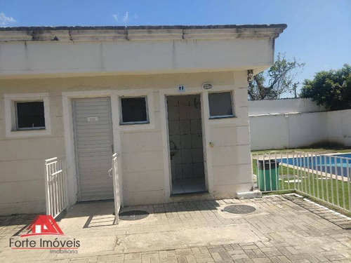 Apartamento Com 2 Quartos Amplos Em Condomínio Fechado Cg/ Rj - Ap0007