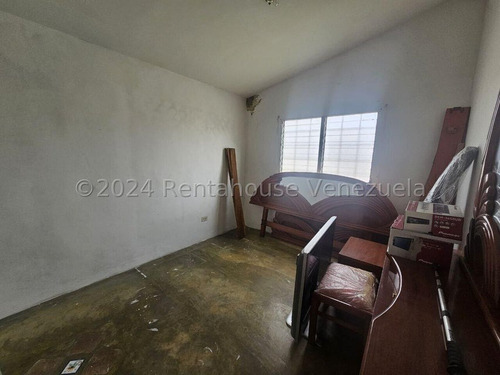 Venta Casa En Obra Gris Urbanización Prados Del Golf Ii, Cabudare Gabriela C