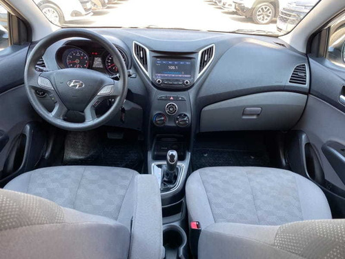 Imagem 10 de 15 de Hyundai Hb20s 1.6a Comf