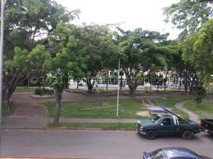 Imagen 14 de 14 de Casa En Venta Trigal Norte Valencia Carabobo Lf22-9277lf