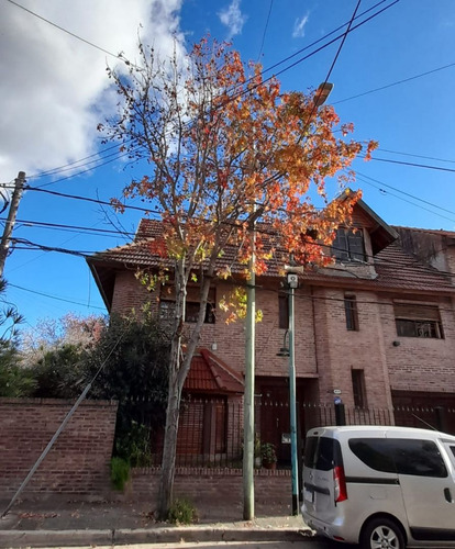 Casa Venta 4 Dormitorios Olivos 