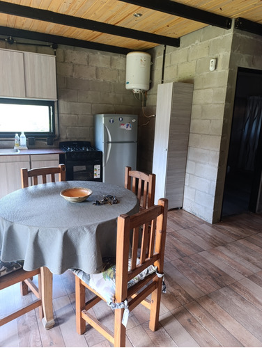 Dueña Alquiler Temporario, Casa Estilo Industrial, Perímetro Cerrado, Portón Corredizo De Acceso, Parrilla, Barrio Semi Cerrado, Zona Muy Segura, Acepta Mascotas, Ideal Home Offfice.