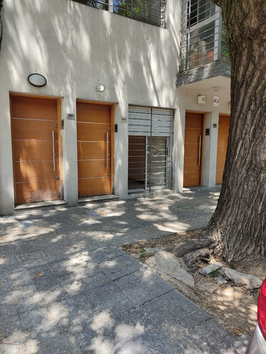 Coqueta Casita De Un Dormitorio A Metros De Avenida Brasil