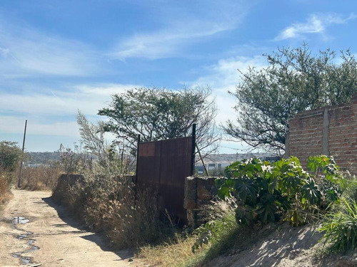 Venta De Terreno Ideal Para Inversión A Espaldas De Zona Industrial, En Tlaquepa