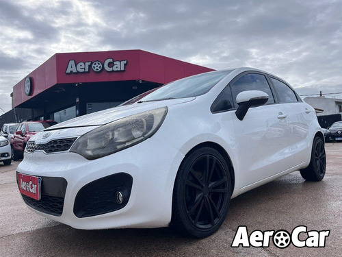 Kia Rio -