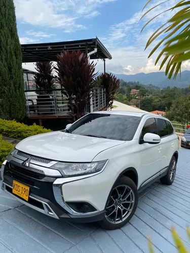 Mitsubishi Outlander Kaiteki Outlander kaiteki