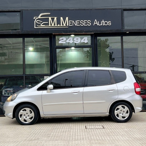Imagen 2 de 13 de Honda Fit