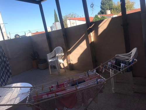 Imagen 10 de 14 de Ph Tipo Casa 3 Amb Con Terraza Y Cochera - A 7 C Del Tren