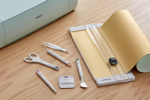 Imagen 5 de 10 de Kit De 7 Herramientas Esenciales Para Manualidades - Cricut