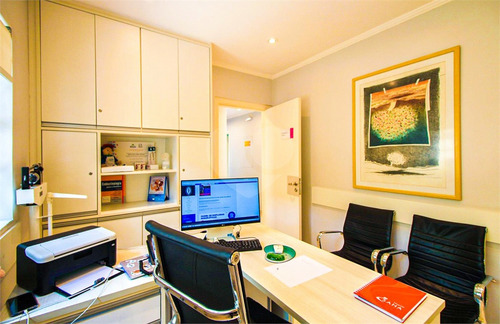 Imagem 10 de 30 de Casa Reformada Com Edícula Na Vila Mariana - Reo636964