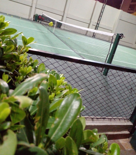 Imagen 4 de 5 de Clases De Tenis En Edificios O Clubes A Coord. Encordados