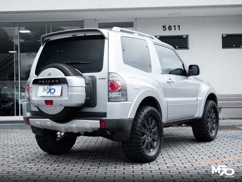 Imagem 2 de 15 de Mitsubishi Pajero Full Hpe Full 3.8 V6 250cv 3p Aut. 200...
