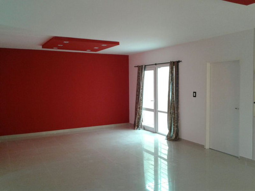 Casa En Venta En Zona Este