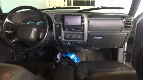 Chevrolet S10 2011 2.4 Executive Cab. Dupla 4x2 Flexpower 4p