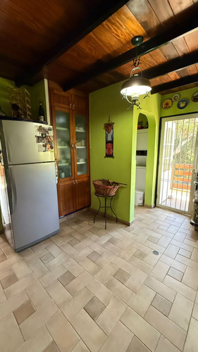 Casa En Los Amarillos