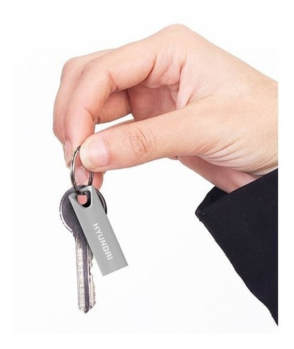 Memoria Usb Hyundai Bravo 32gb 2.0 Plateado