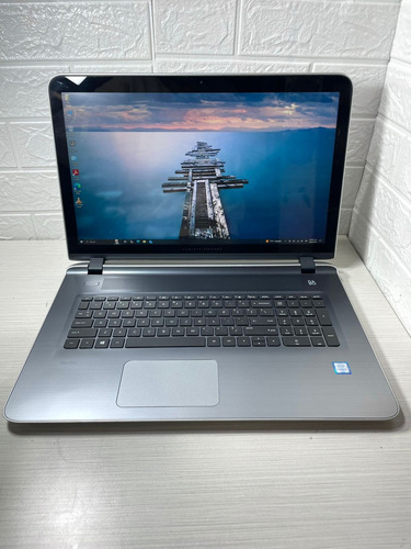 Laptop Hp Pavilion Core I7- 6th Ram 16gb + 256gb Ssd Tactil Plateado (Reacondicionado)