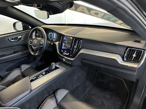 Volvo XC60 2.0 T8 HYBRID R-DESIGN AWD GEARTRONIC
