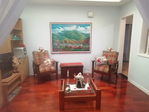 Imagen 9 de 15 de Bella Y Acogedora Casa En Santa Cecilia
