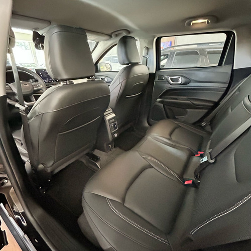 Jeep Compass LONG. T270 1.3 TB 4x2 Flex Aut.