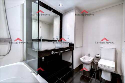 Venta Y Alquiler Temporal De Apartamento De Dos Dormitorios En Edificio Art Tower, La Pastora, Punta Del Este