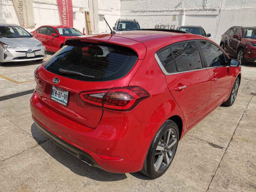 Imagen 5 de 15 de Kia Forte Hb 2018 5p Sx, Tm6, Piel, Qc, Ra-17
