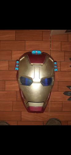 Iron Man Casco Electrónico Hasbro 2012 (Usado)