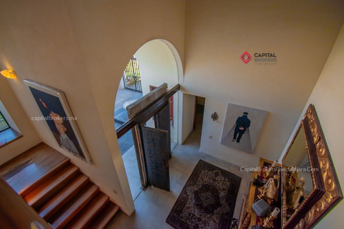 Hermosa Casa De Lujo En Venta En Puerta De Hierro Zona Andares.