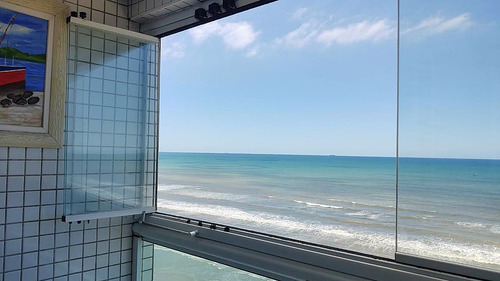 Vista Encantadora Para O Mar - Sacada Com Churrasqueira