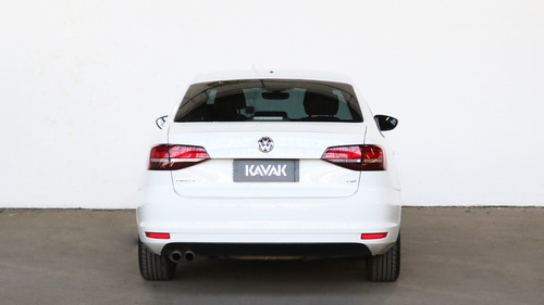 Volkswagen Vento 1.4 Comfortline 150cv At - 84164 - C