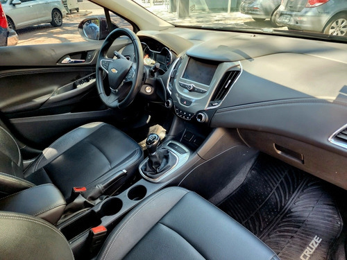 Imagen 7 de 14 de Chevrolet Cruze 4p 1.4 Turbo Lt Mt 2018 68.000km Fcio T/usad