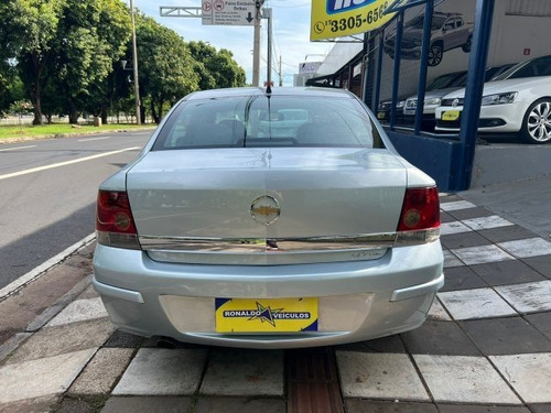 Imagem 6 de 8 de Vectra 2.0 Mpfi Elegance 8v Flex 4p Automático