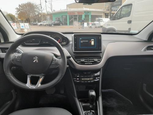 Imagen 6 de 17 de Peugeot 208 2019 1.6 Feline Tiptronic