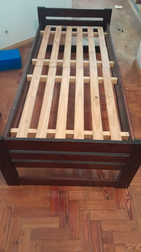 Cama De Madera De 1 Plaza Excelente Estado Marrón (Usado)