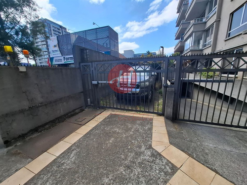 Departamento En Venta De 3 Dorm. En Temuco - Av. Alemania