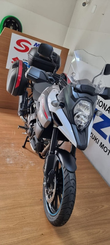 Imagem 9 de 12 de Suzuki Dl 1000 Vstrom 2019 Abs Branca Com Baús