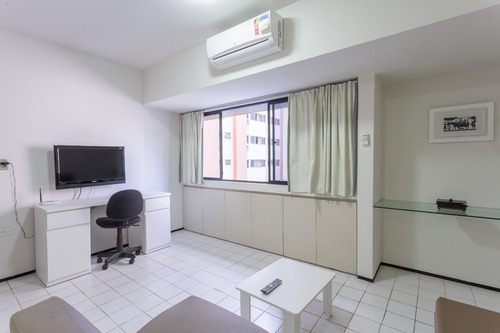 Imagem 6 de 14 de Flat 107, 4º Pav, Amplo, Melhor Trecho Praia De Boa Viagem.
