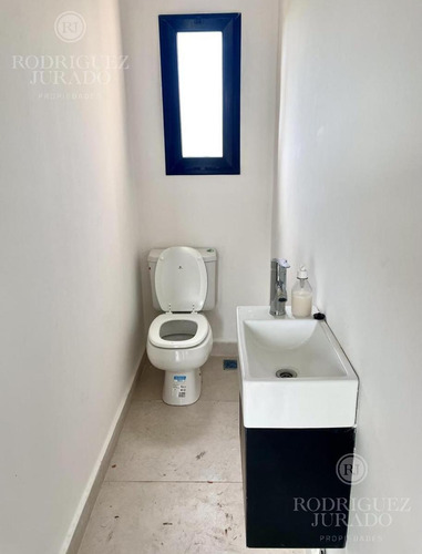 Oportunidad! Casa En Venta En Barrio San Sebastian Area 5