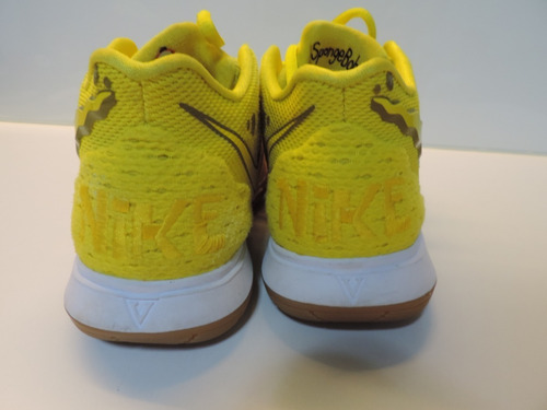 Tênis Kyrie Irving Bob Esponja,original Usado Poucas Vezes34