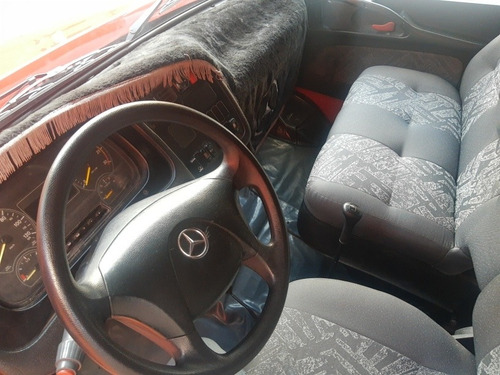 Imagem 13 de 15 de Mercedes Benz Atron 1319