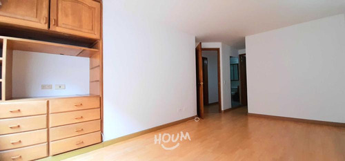 Apartamento En San Patricio. 3 Habitaciones, 120 M², Id: 147539