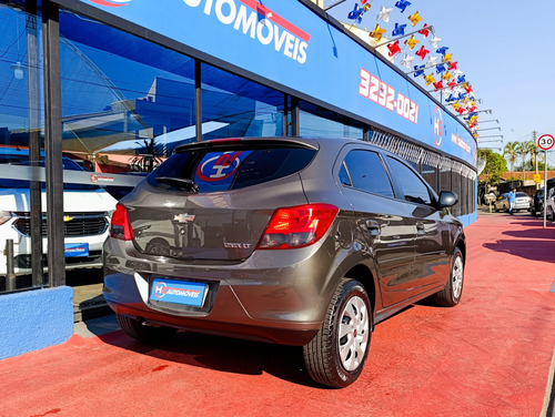Chevrolet Onix 1.4 Lt 5p