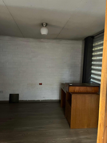Casa 3 Habitaciones En Metro Las Parcelas