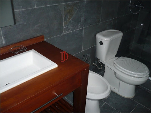 Imagen 8 de 30 de Casa En El Chorro Excelente Zona