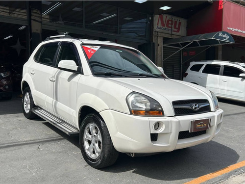 Hyundai Tucson 2.0 MPFI GLS 16V 143CV 2WD FLEX 4P AUTOMÁTICO