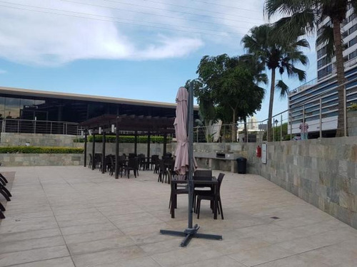 Imagen 6 de 10 de Venta De Apartamento En Ph Condado Country Club 18-7692