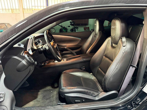 Chevrolet Camaro 6.2 V8 SS