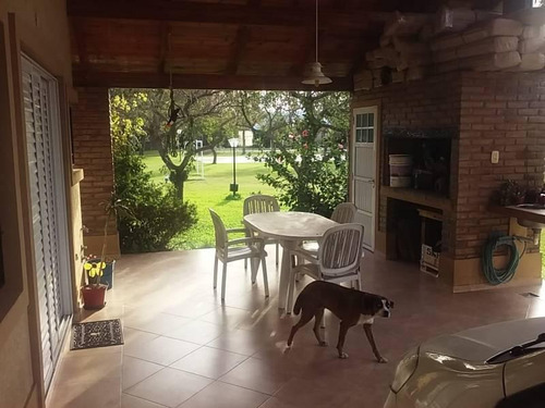 Imagen 3 de 4 de Vendo Hermosa Casa En Ruta 1 Km1 A Minutos De Santa Fe